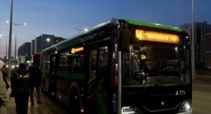 Настоящий транспорт студента MNU — не Camry, а он!