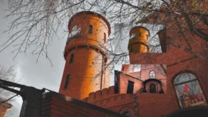 Ескі мен жаңа үндескен оң жағалау